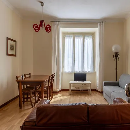 Prati Degli Strozzi Welcoming Apartment