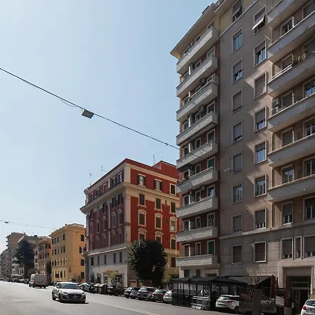 Prati Degli Strozzi Welcoming Apartment *